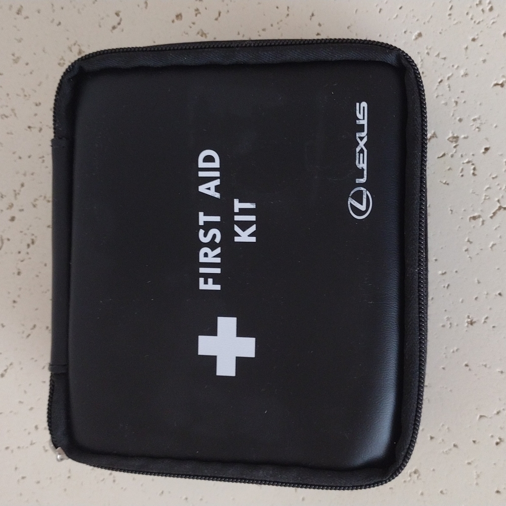 Lexus first aid bag